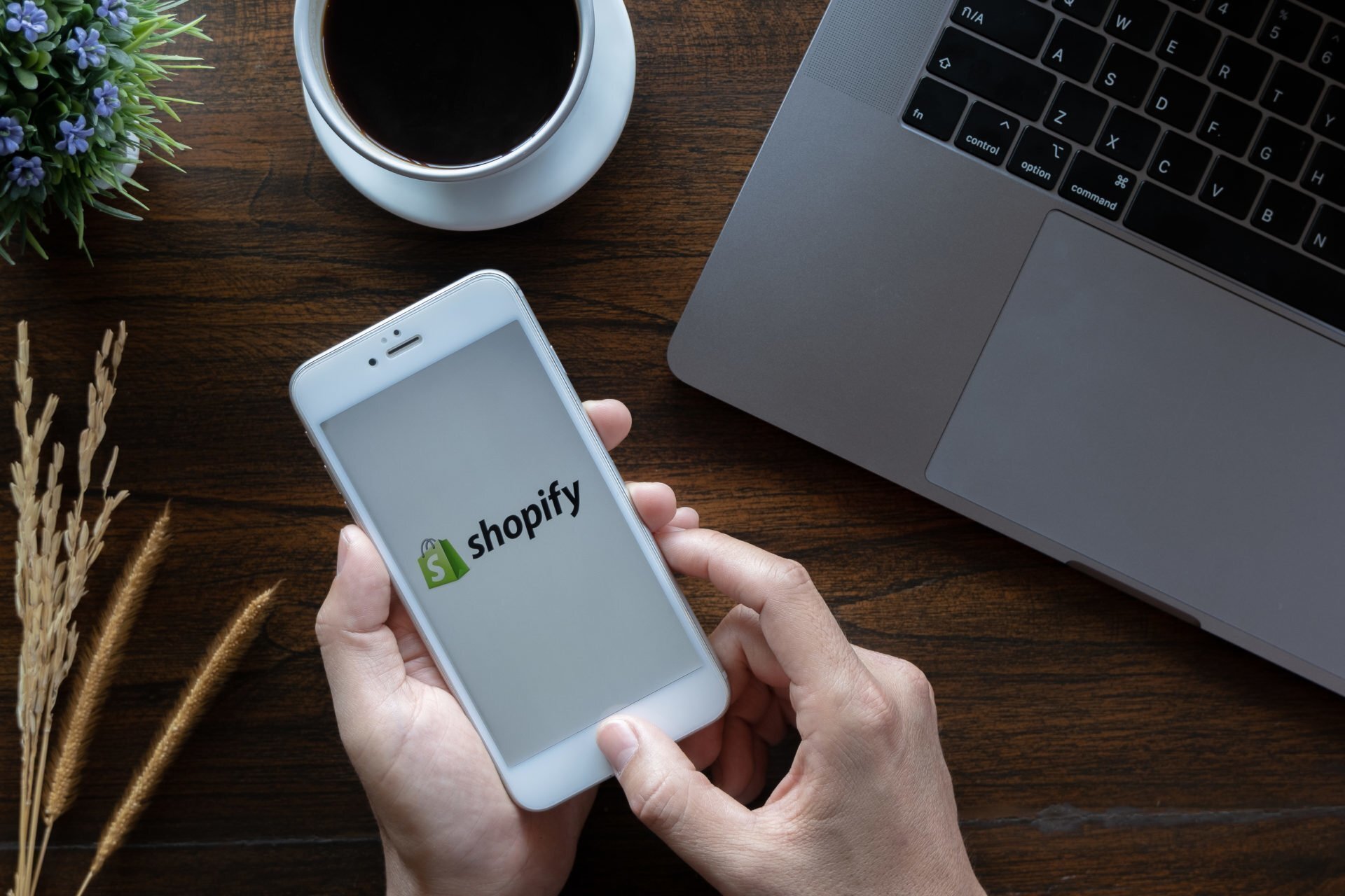 Lancashire agency partners with Canadian eCommerce platform Shopify